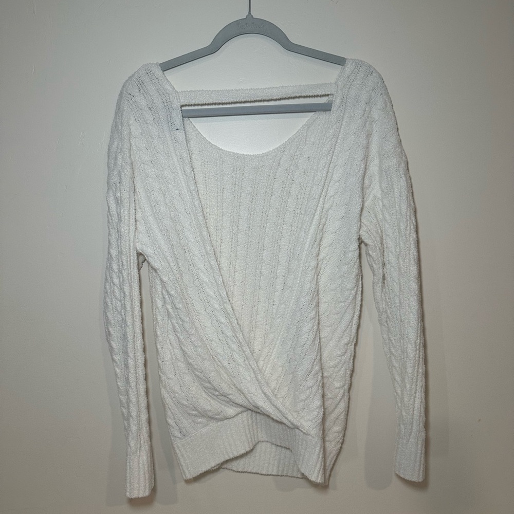 Open Back Buckle Black Ivory Sweater